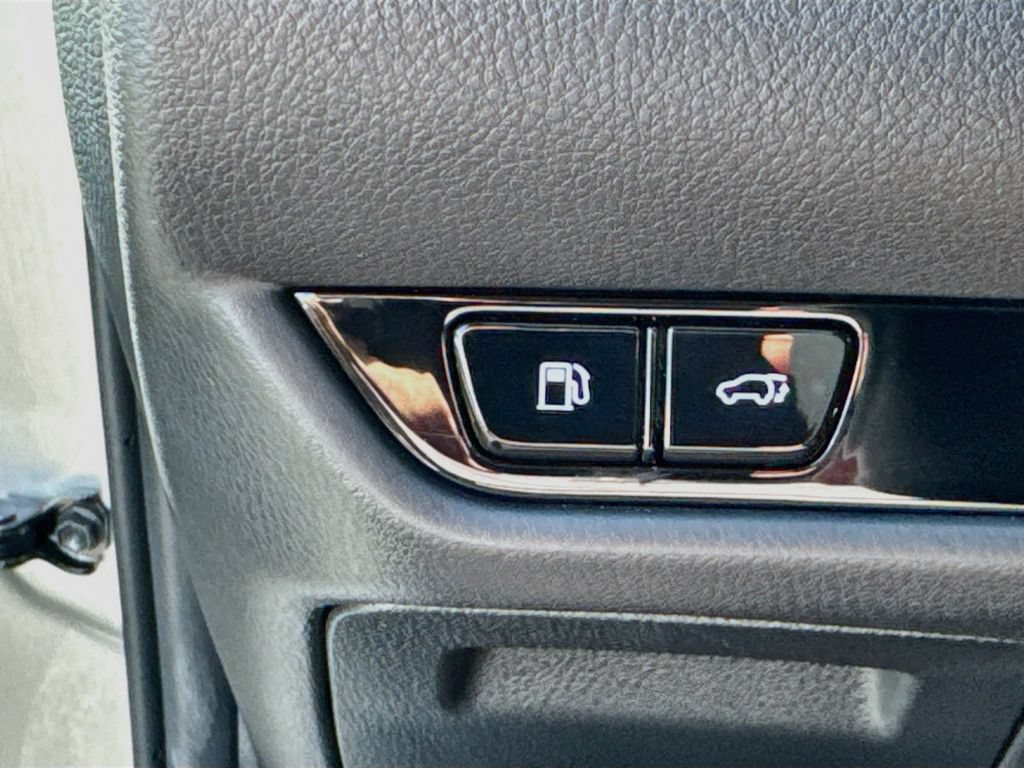 Used 2025 Lexus NX 250 FWD w/ Cold Area Package image 11