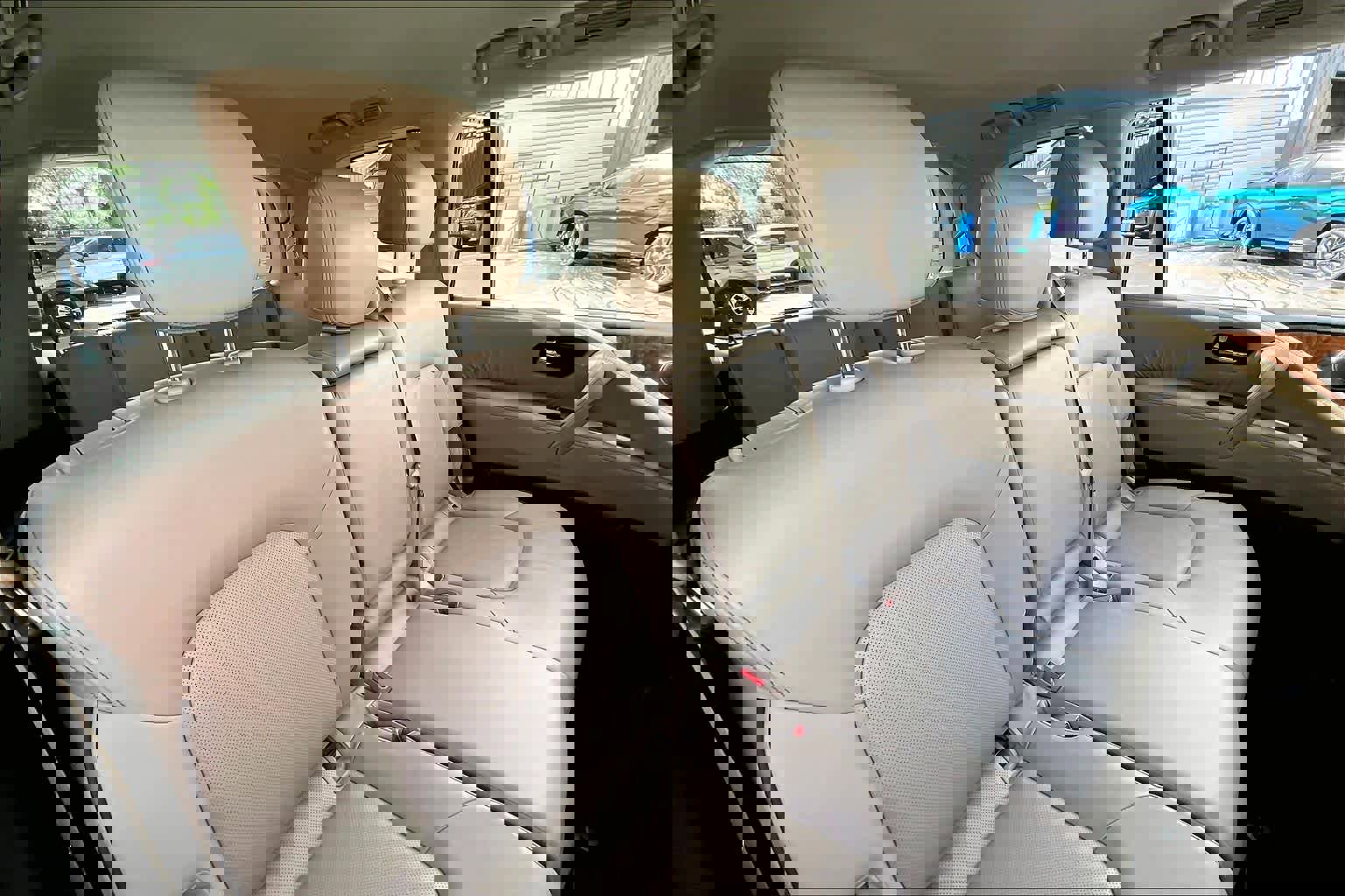 Used 2023 Nissan Armada SL w/ Cargo Package image 19