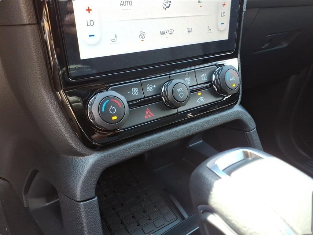 New 2025 Ford Ranger XLT w/ Equipment Group 301A High image 24