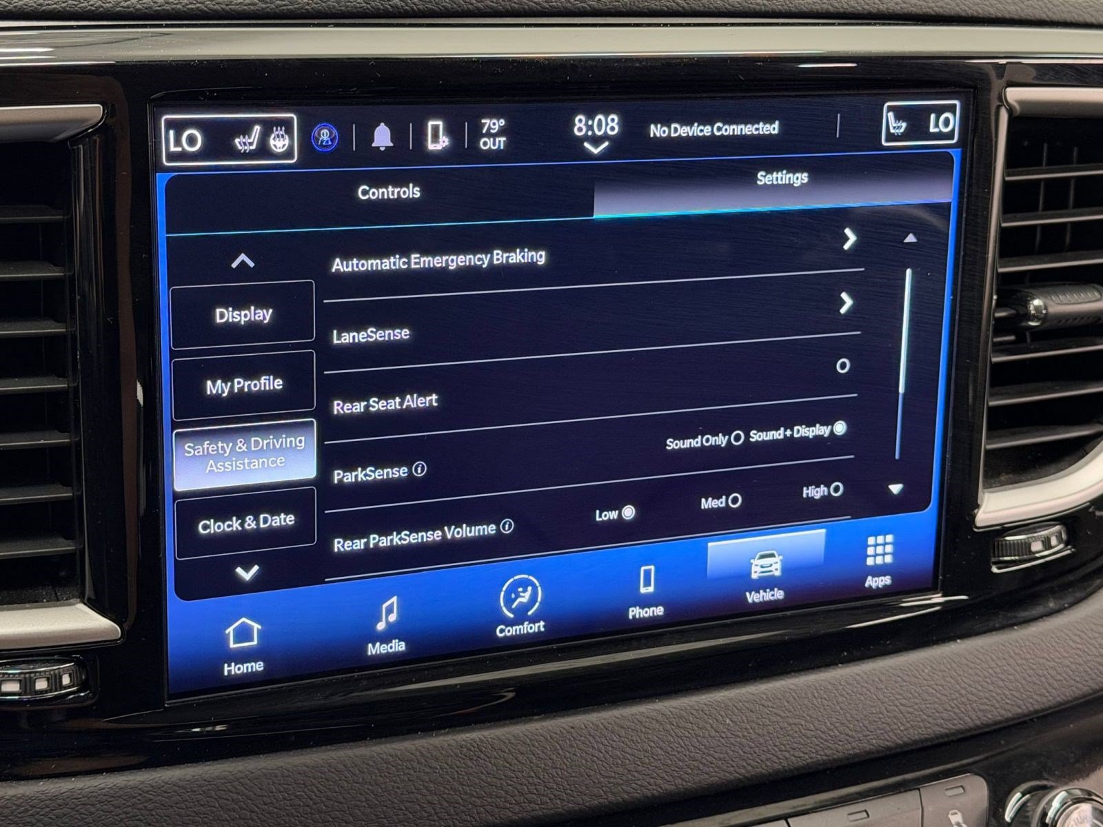 Used 2023 Chrysler Pacifica Touring-L FWD image 29