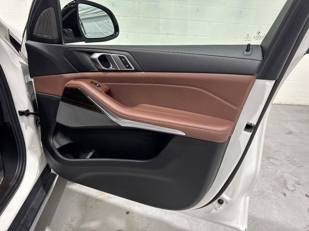 Used 2019 BMW X5 xDrive40i w/ Premium Package 2 AWD/4WD image 56