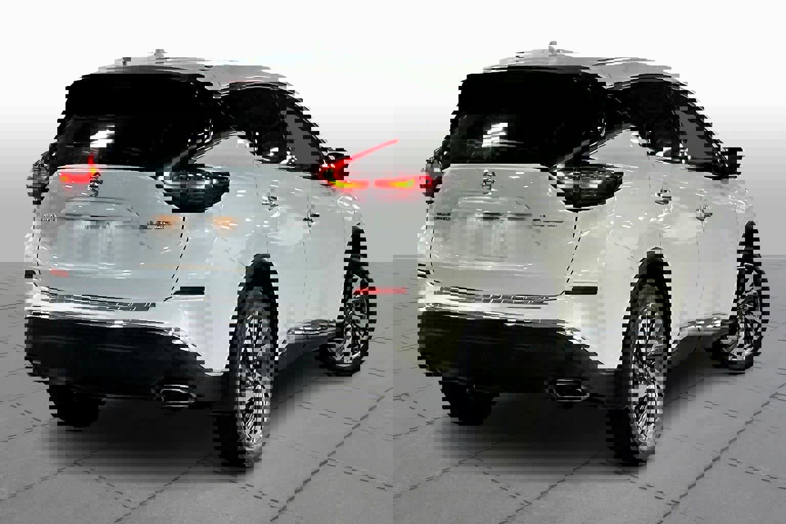 Used 2021 Nissan Murano SL w/ SL Moonroof Package image 10