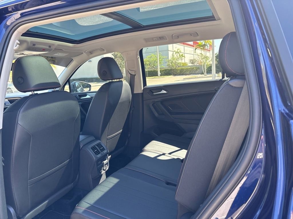 Used 2024 Volkswagen Tiguan Wolfsburg Edition image 20