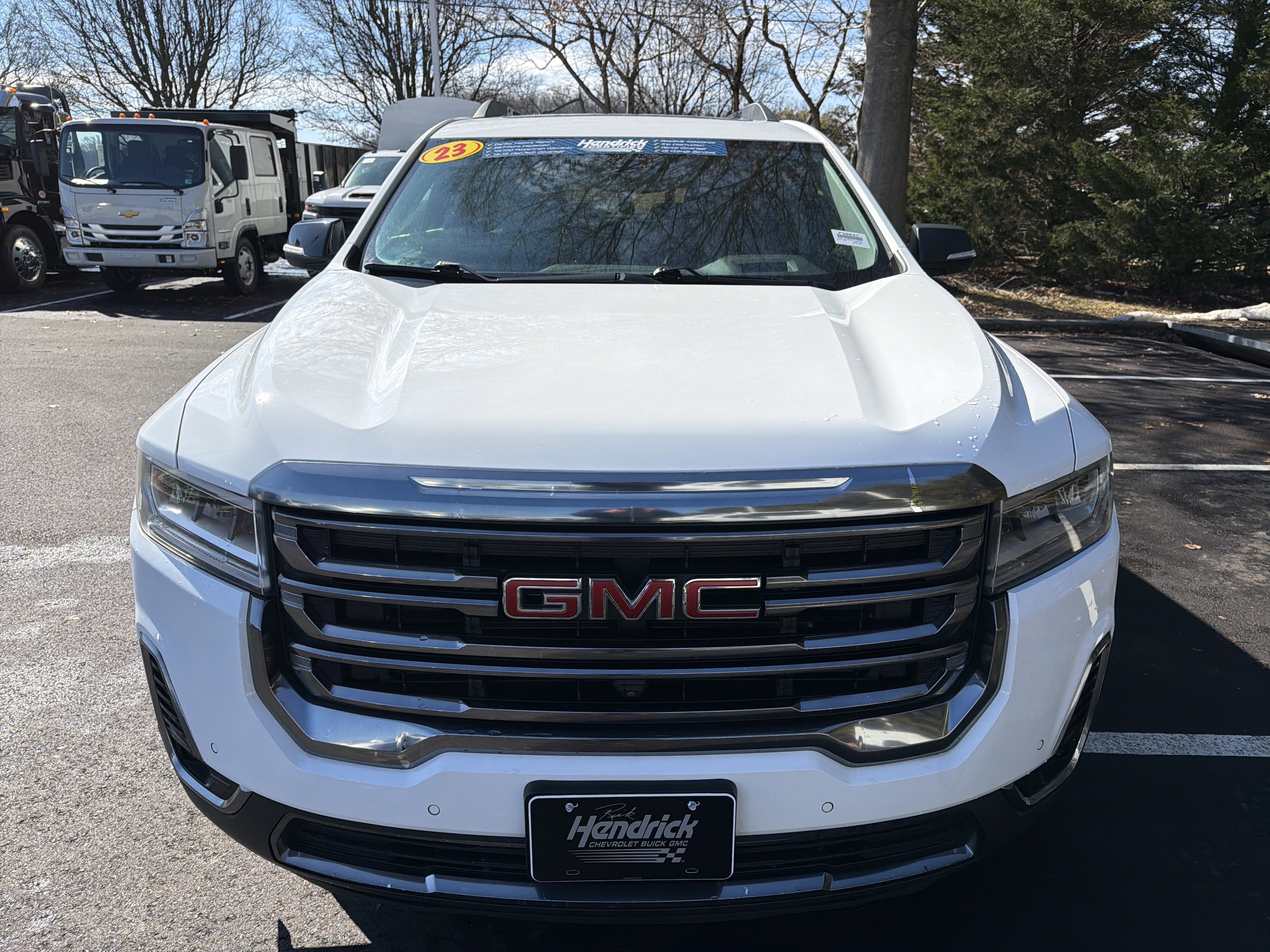 Used 2023 GMC Acadia AT4 w/ Technology Package image 3