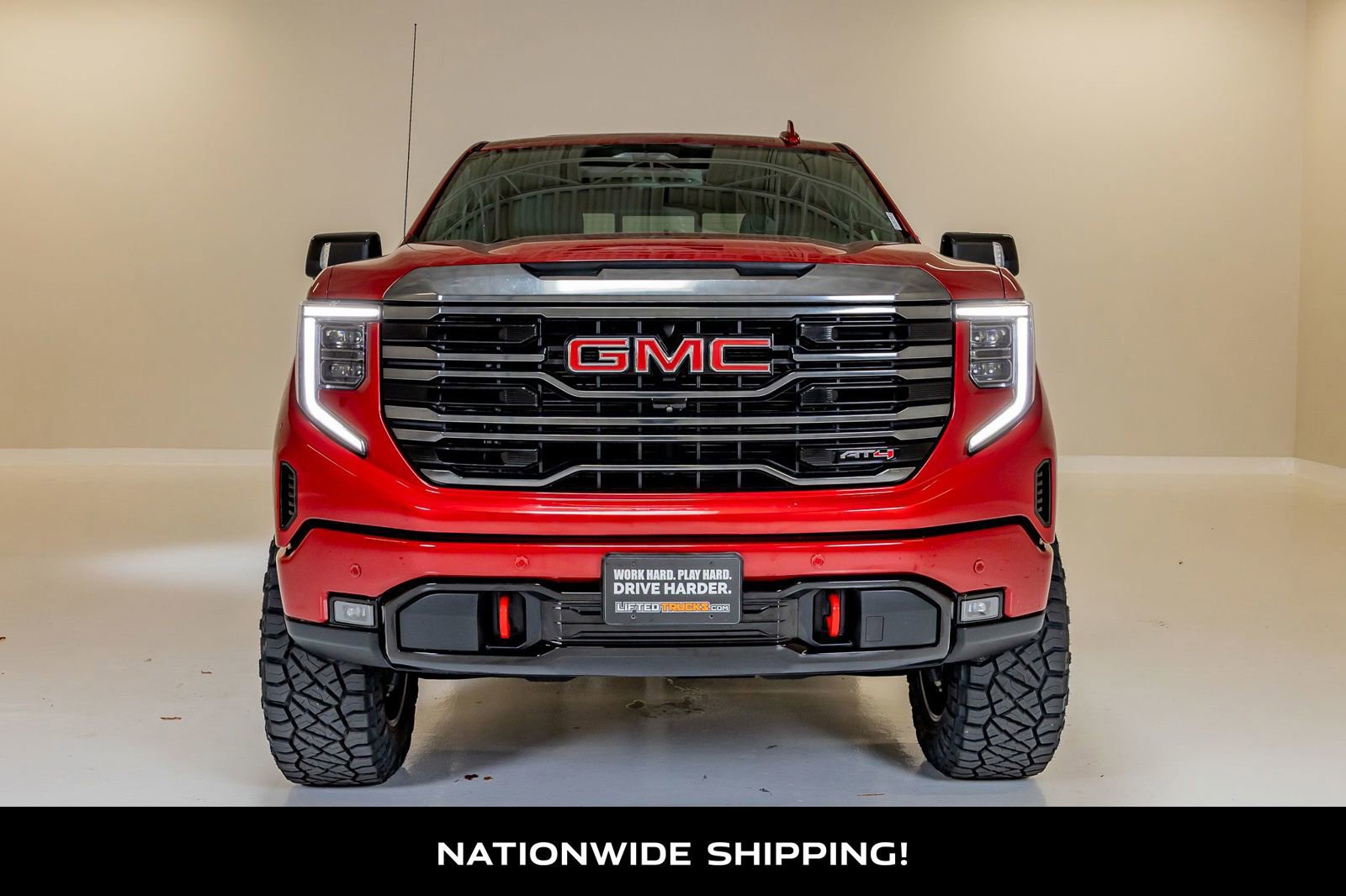 Used 2023 GMC Sierra 1500 AT4 w/ AT4 Preferred Package AWD/4WD image 4