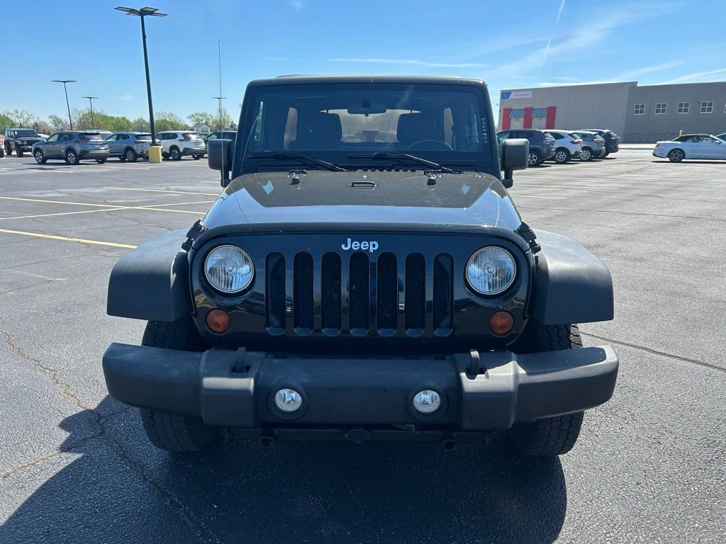 Used 2012 Jeep Wrangler Unlimited Sport w/ Connectivity Group image 4