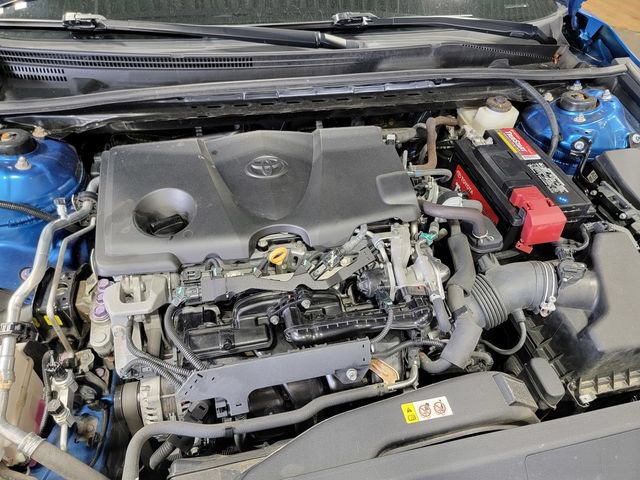 Used 2018 Toyota Camry XSE FWD image 34