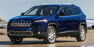 Used 2018 Jeep Cherokee Latitude Plus w/ Comfort/Convenience Group