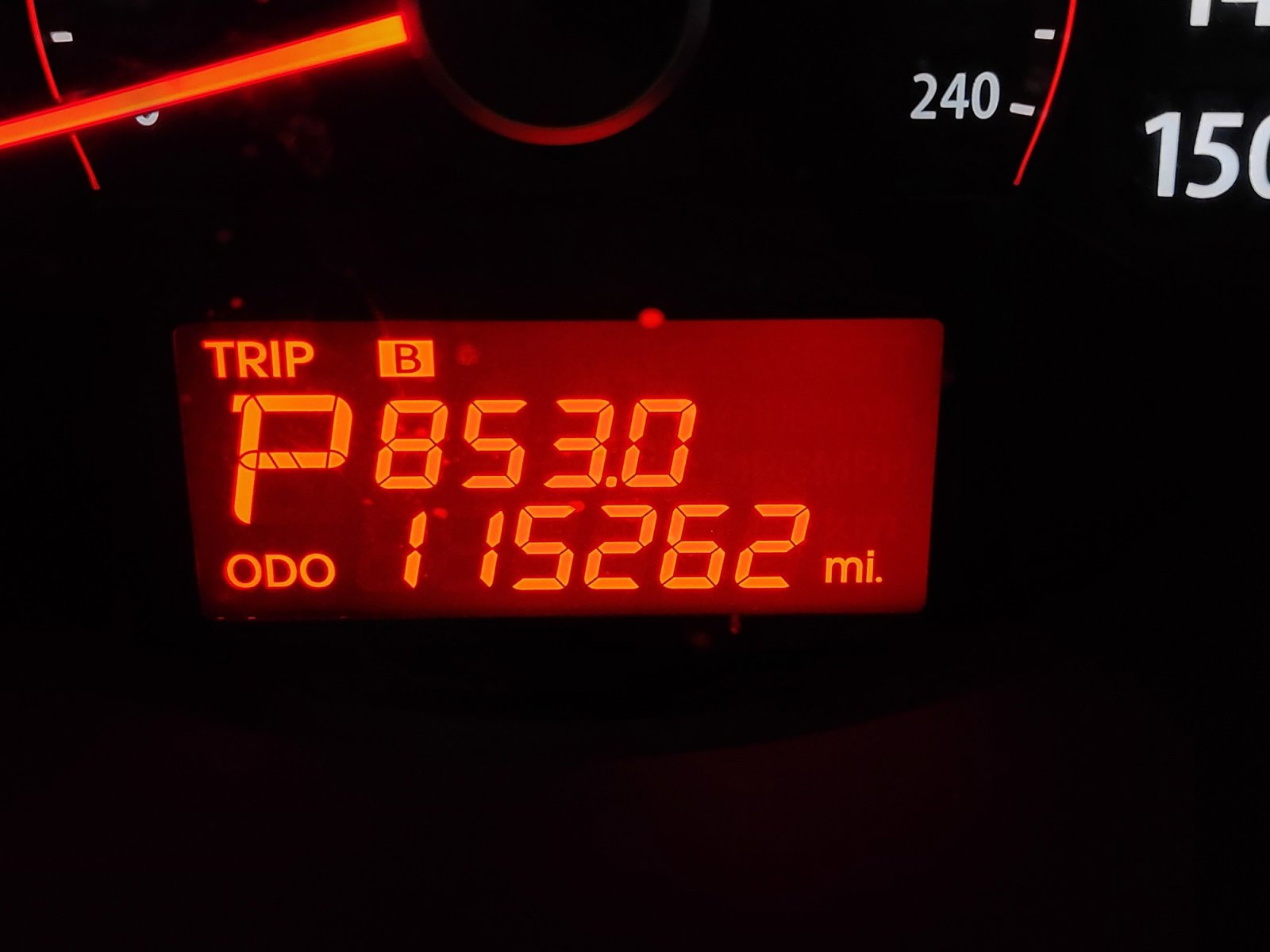 Used 2012 Kia Sorento LX w/ V6 Convenience Pkg image 2