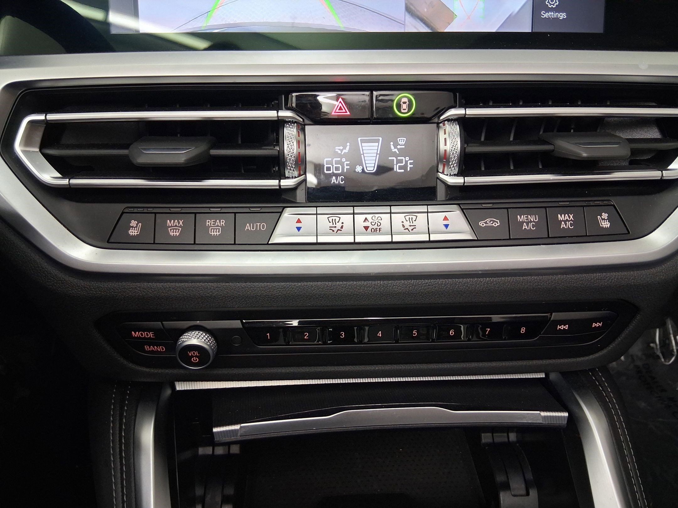 Used 2023 BMW 440i xDrive Convertible w/ Premium Package image 29