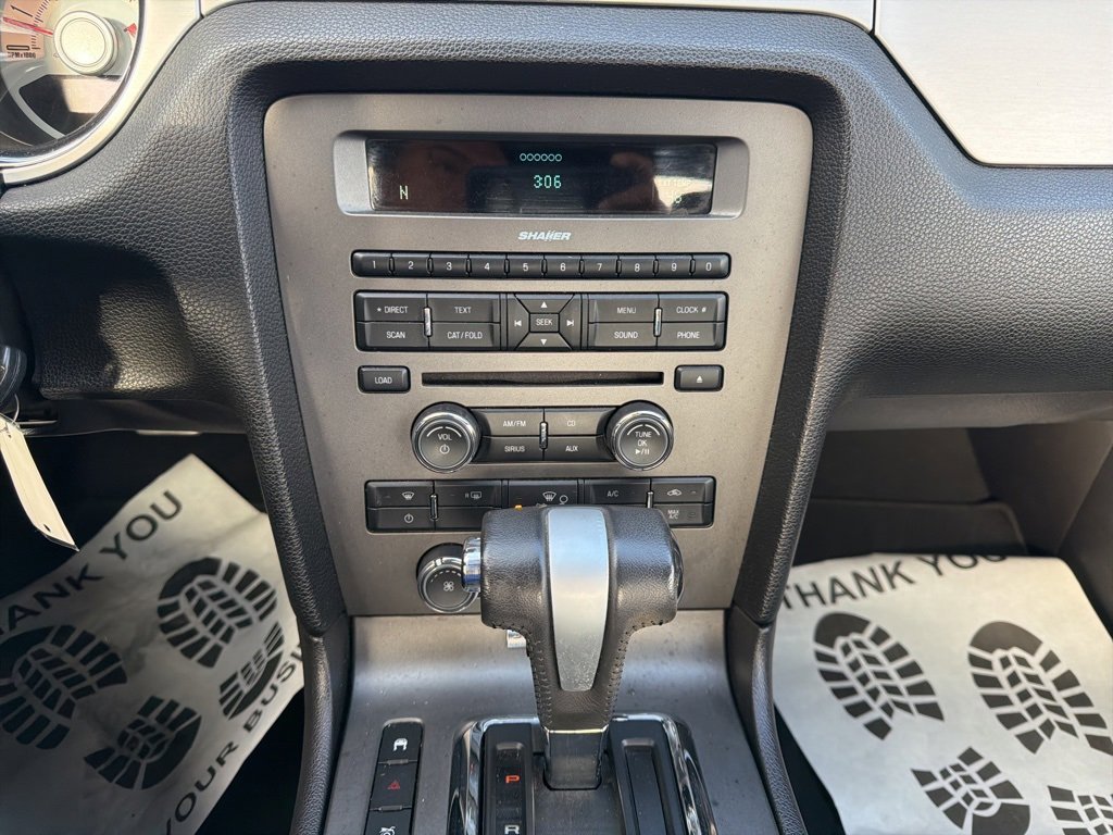 Used 2010 Ford Mustang Premium image 26