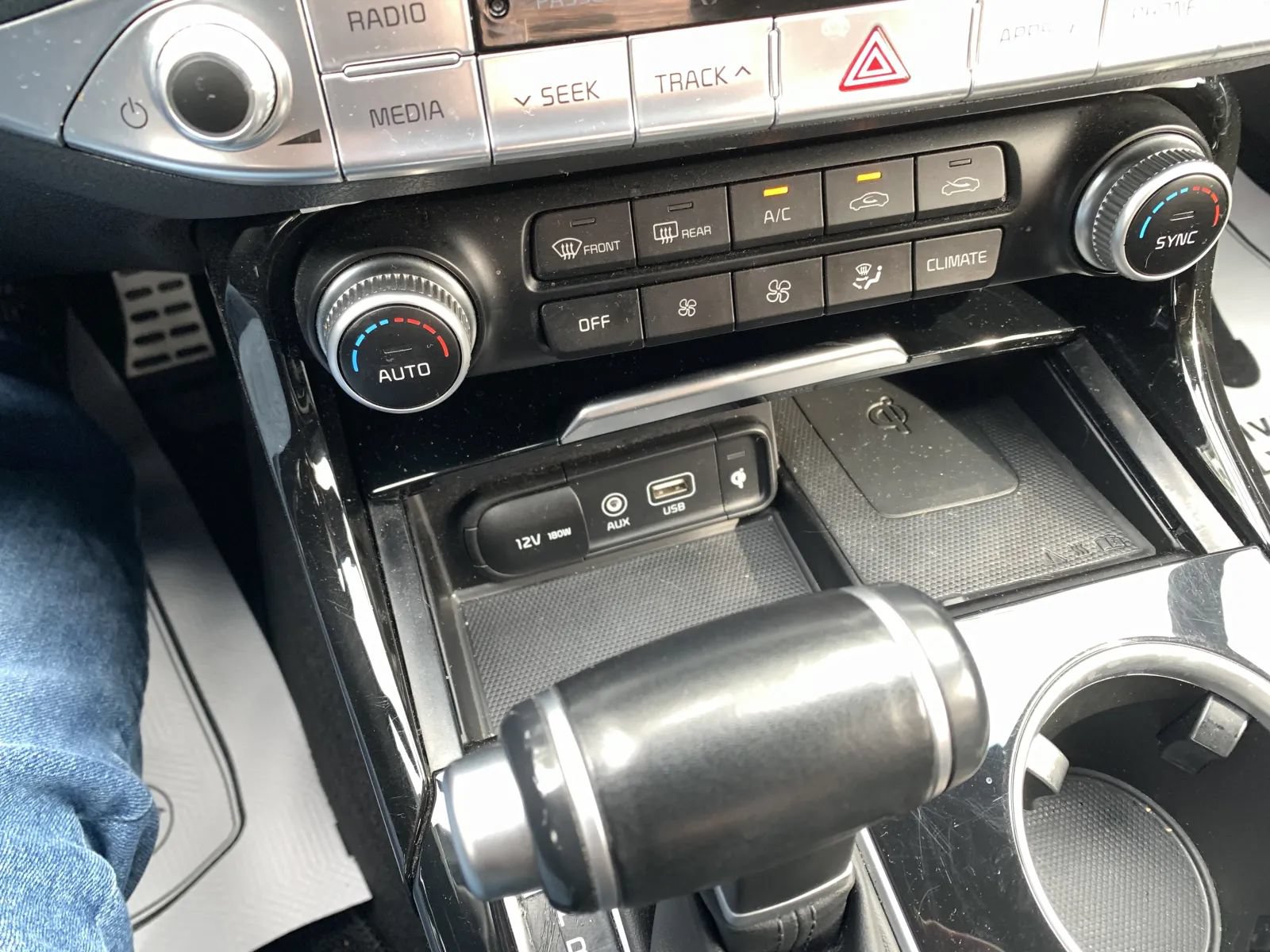 Used 2020 Kia Stinger GT-Line RWD image 18