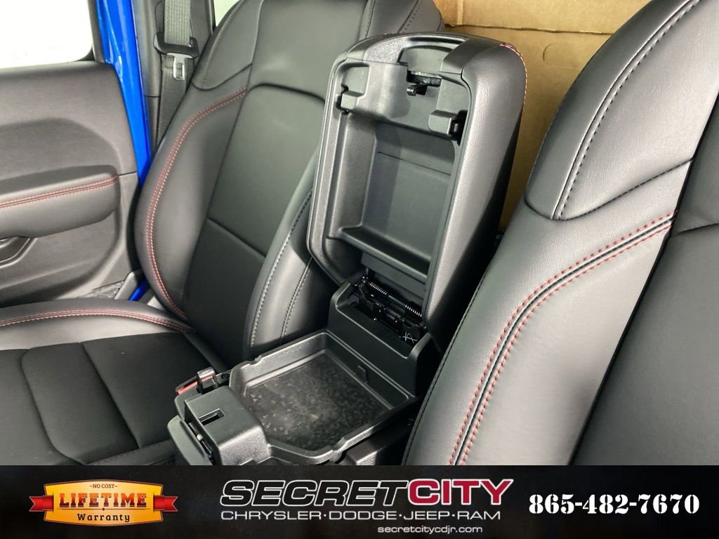 New 2026 Jeep Wrangler Unlimited Rubicon 392 w/ Dual Top Group image 26