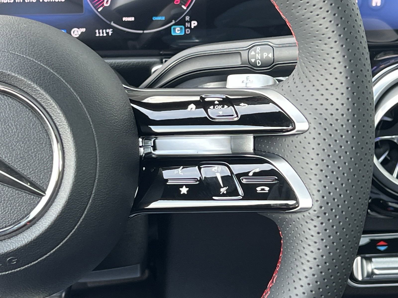 Certified 2024 Mercedes-Benz GLB 250 image 33