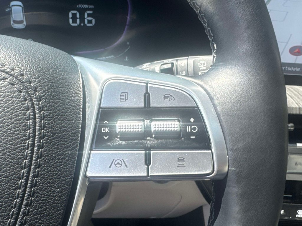 Used 2024 Kia Telluride EX w/ EX Captain's Chair Package AWD/4WD image 22