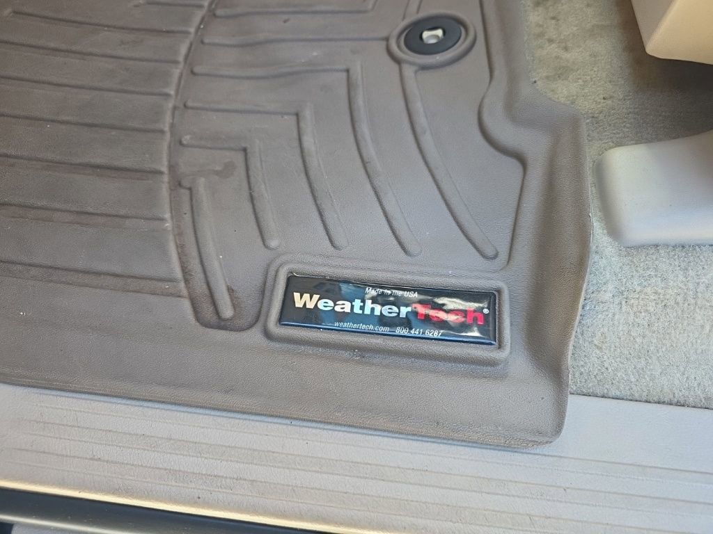 Used 2014 Toyota Land Cruiser image 25