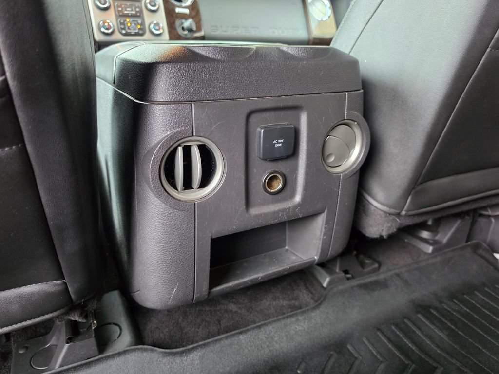 Used 2015 Ford F250 Platinum AWD/4WD image 37