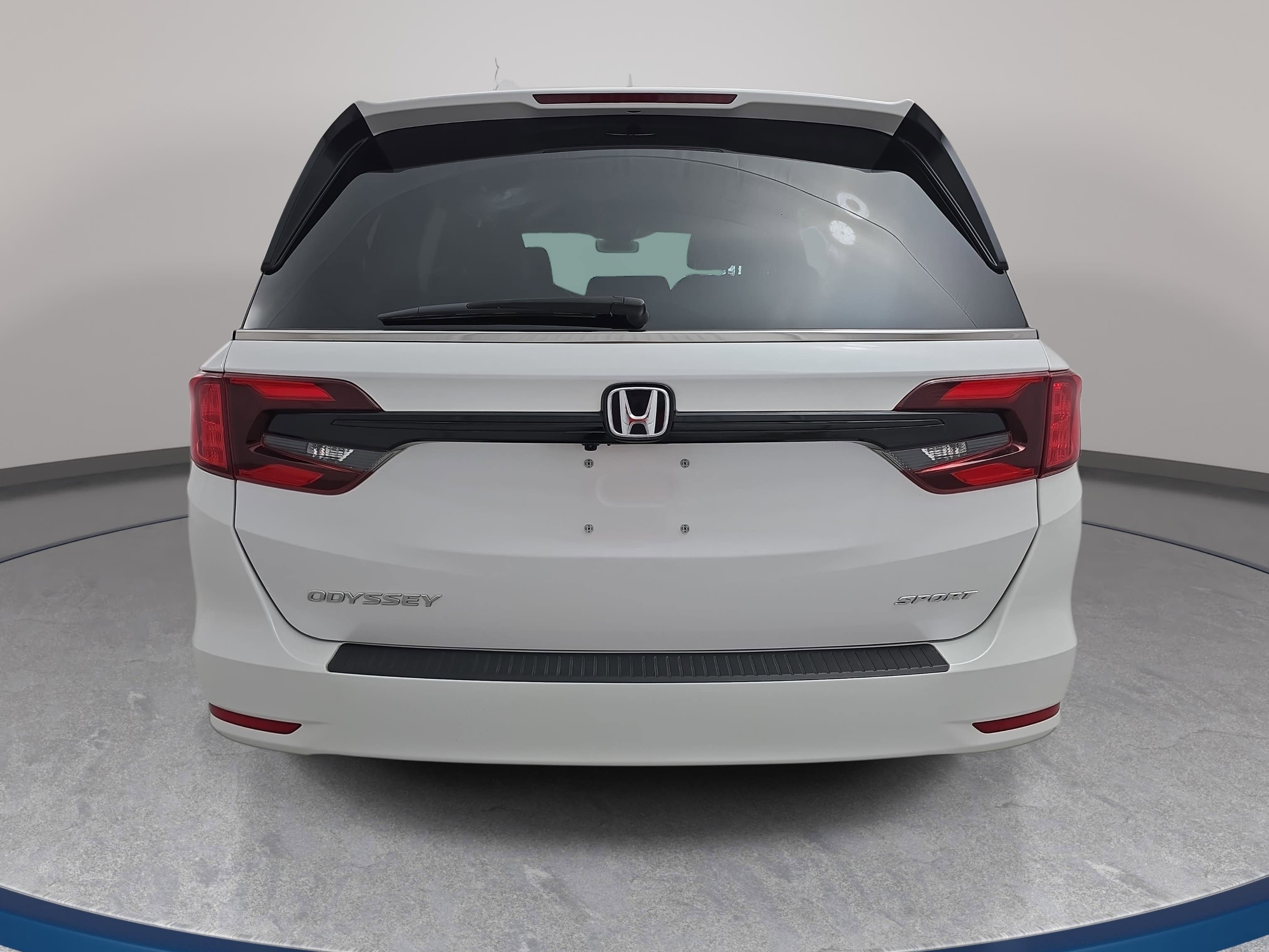 Certified 2024 Honda Odyssey Sport image 6