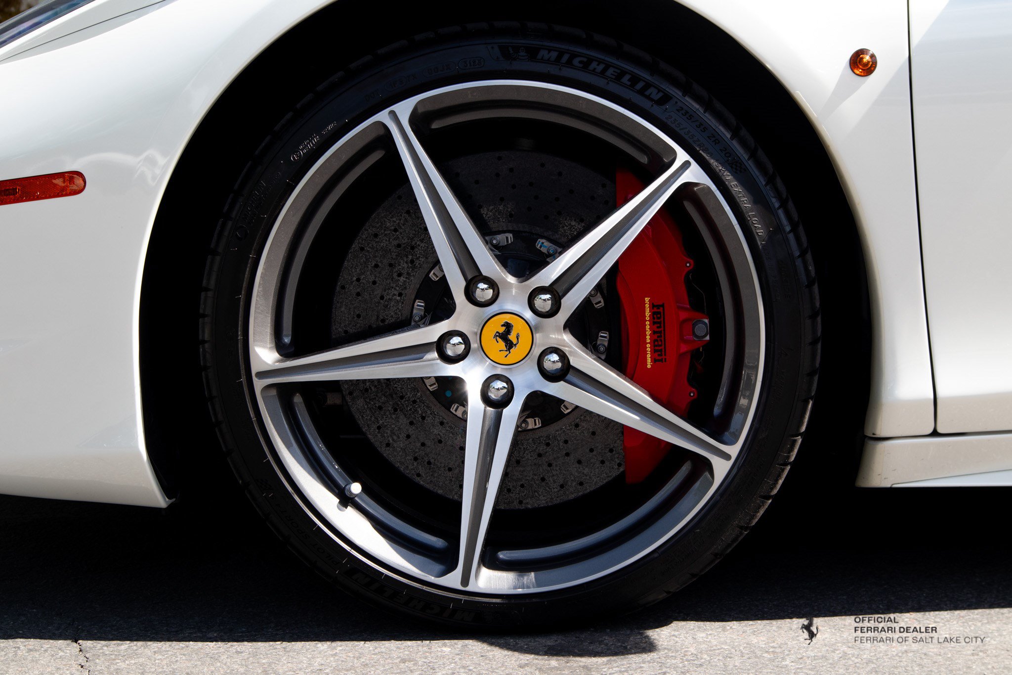 Used 2012 Ferrari 458 Spider RWD image 12