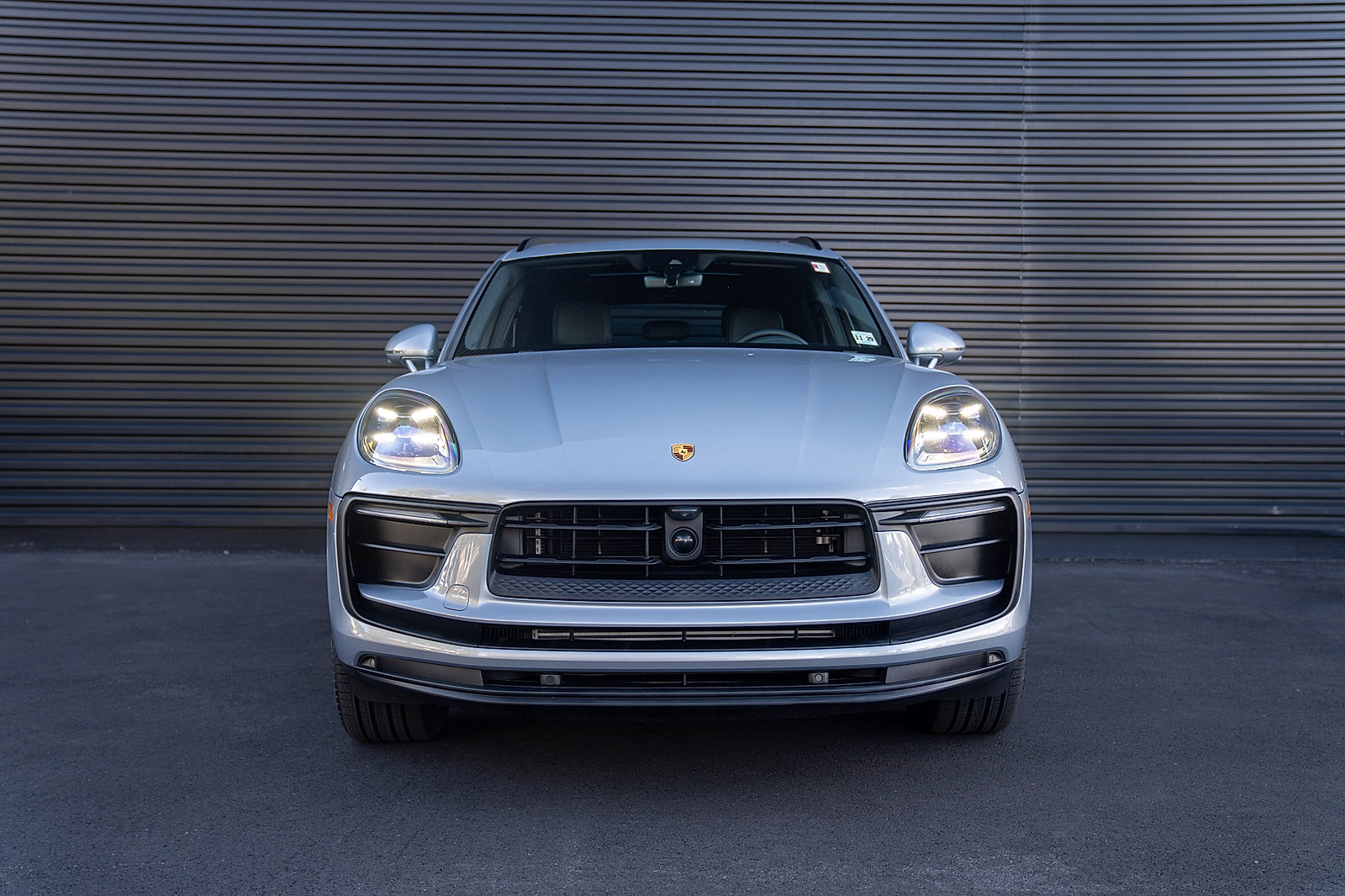 Certified 2025 Porsche Macan image 25