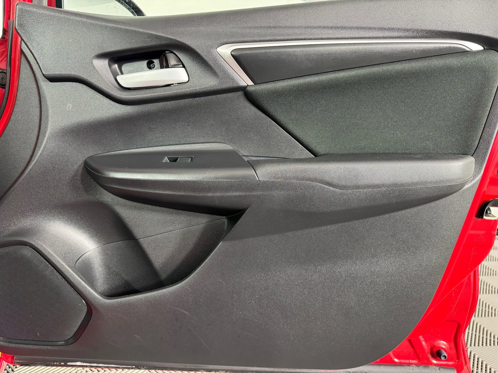 Used 2019 Honda Fit LX image 36