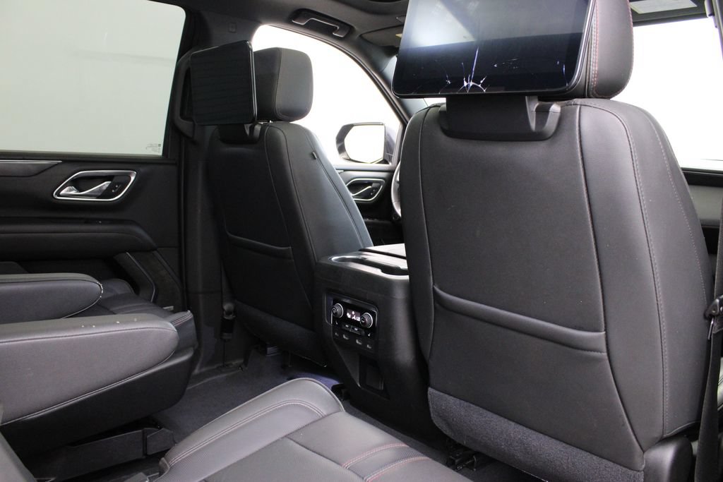 Used 2021 Chevrolet Tahoe RST w/ Luxury Package RWD image 21