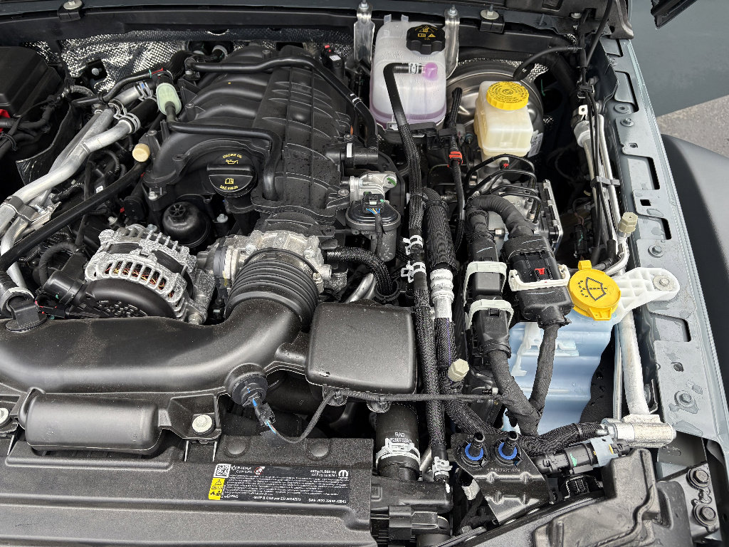 Used 2025 Jeep Wrangler Unlimited Rubicon w/ Steel Bumper Group image 38