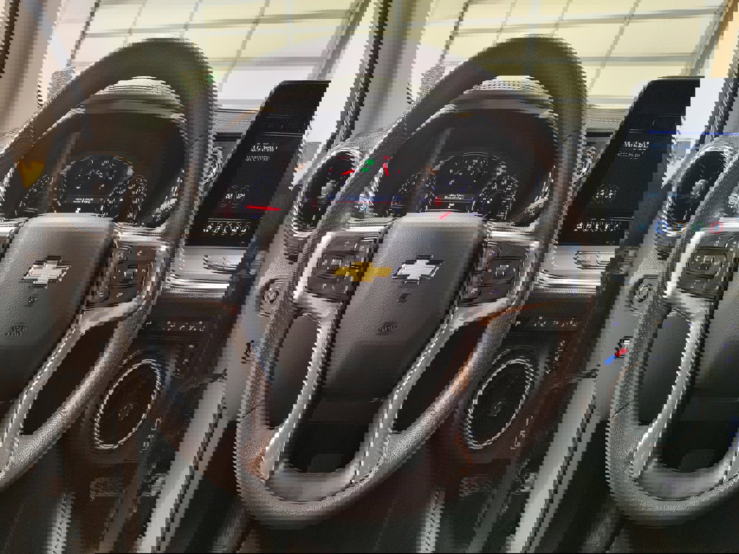 Used 2025 Chevrolet Blazer LT image 5