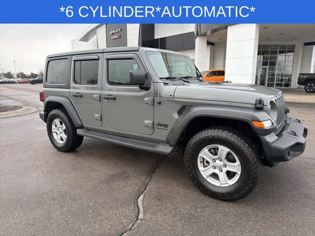 Used 2023 Jeep Wrangler Sport S image 17