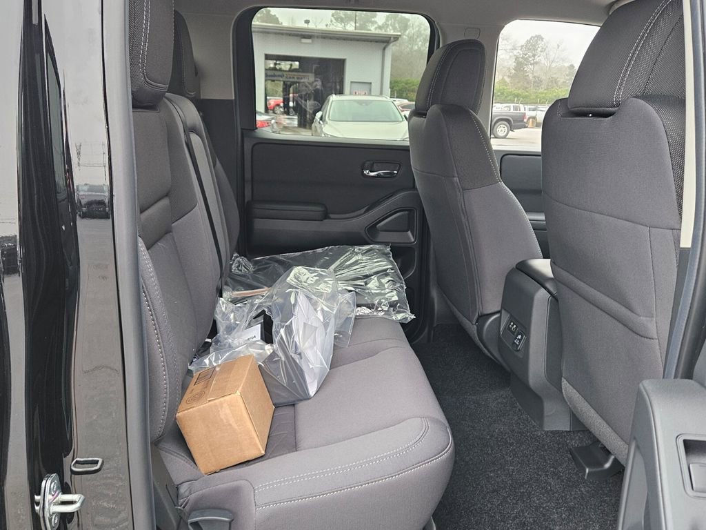 New 2026 Nissan Frontier SV w/ SV Convenience Package image 11