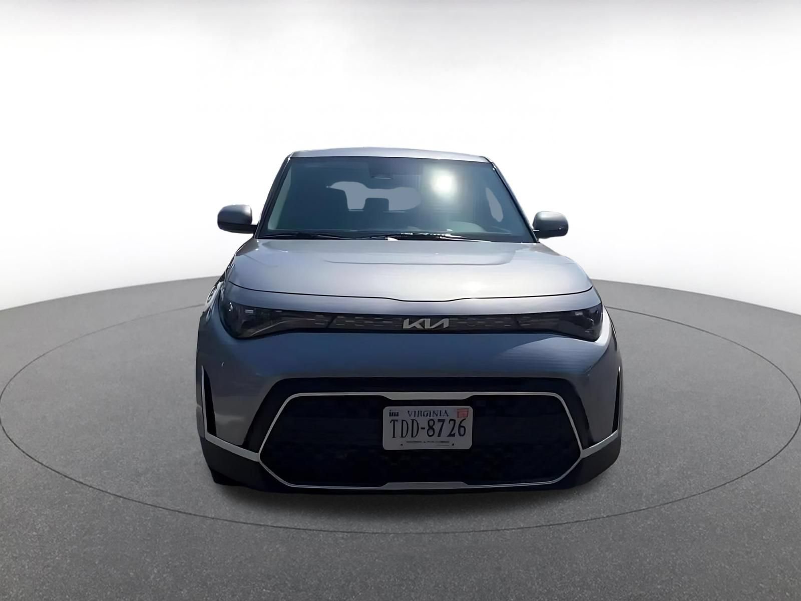 Used 2025 Kia Soul LX w/ LX Technology Package FWD image 4