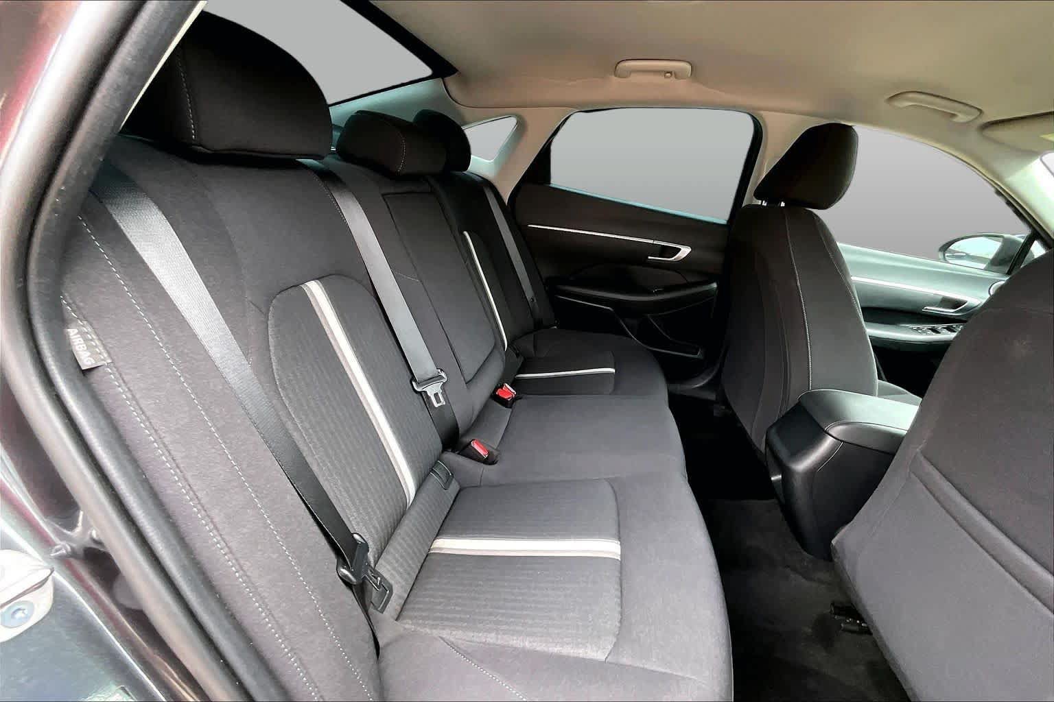 Used 2023 Hyundai Sonata SEL FWD image 17