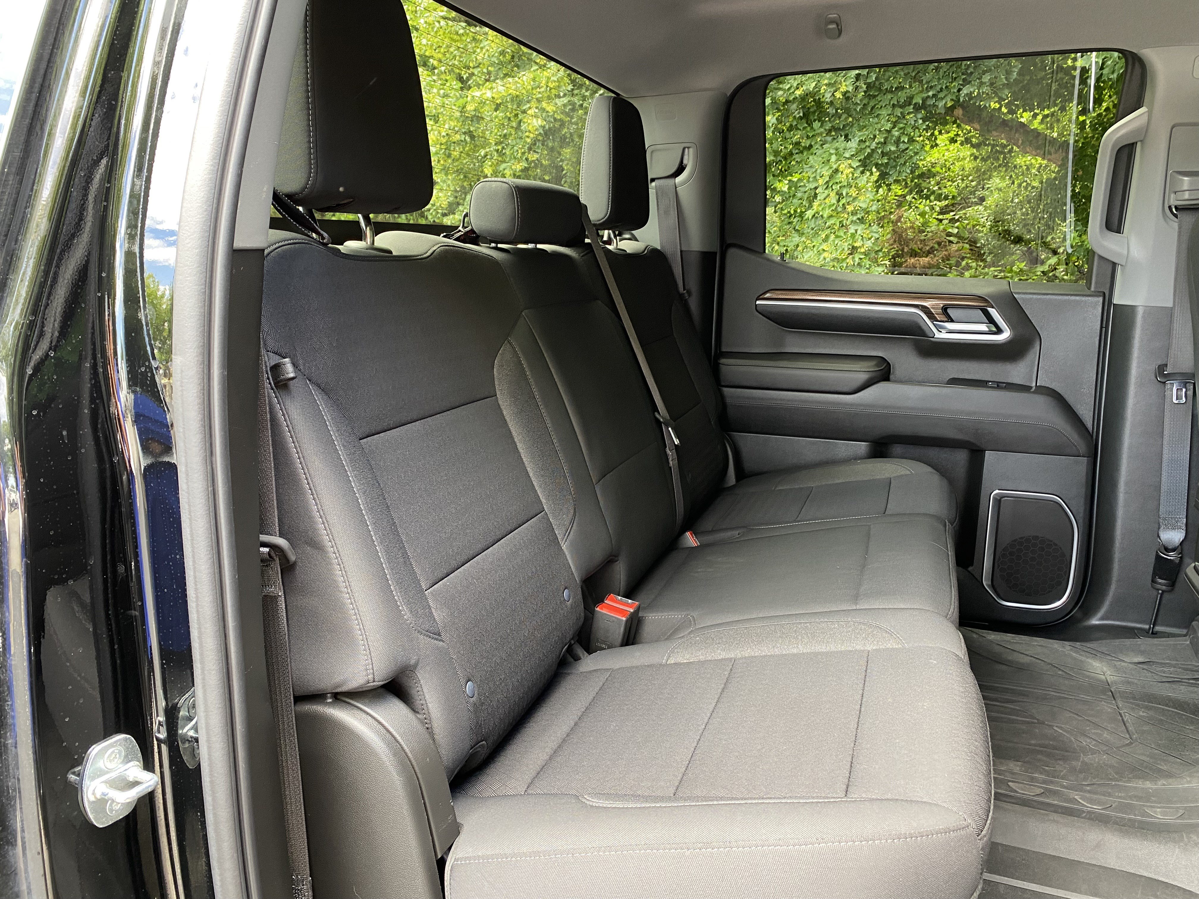 Used 2022 Chevrolet Silverado 1500 RST w/ Max Trailering Package AWD/4WD image 35