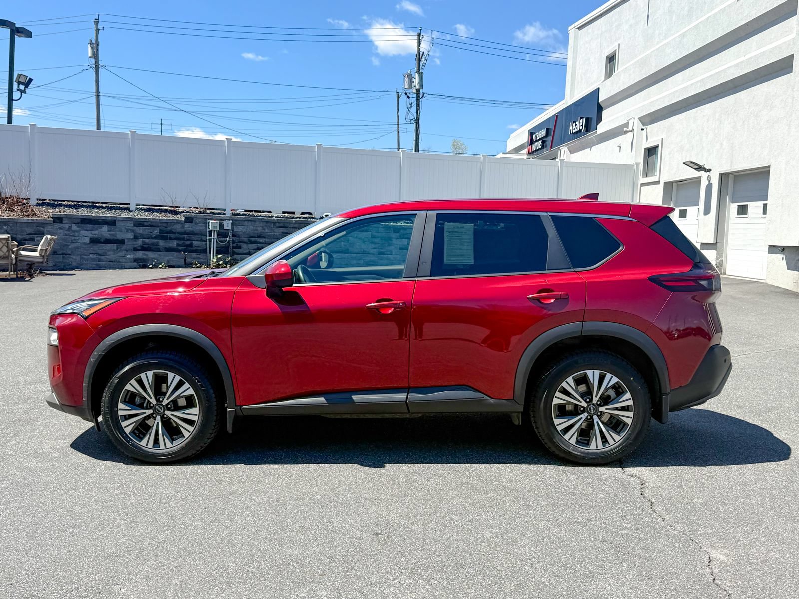 Used 2023 Nissan Rogue SV AWD/4WD image 4