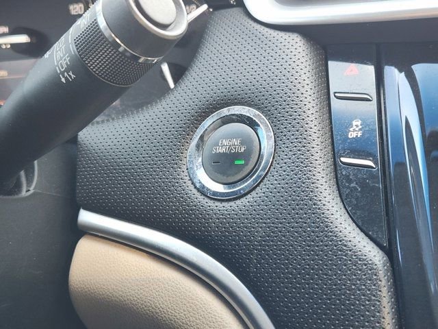 Used 2018 Cadillac XTS Luxury image 8