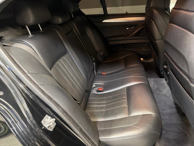 Used 2015 BMW M5 image 64