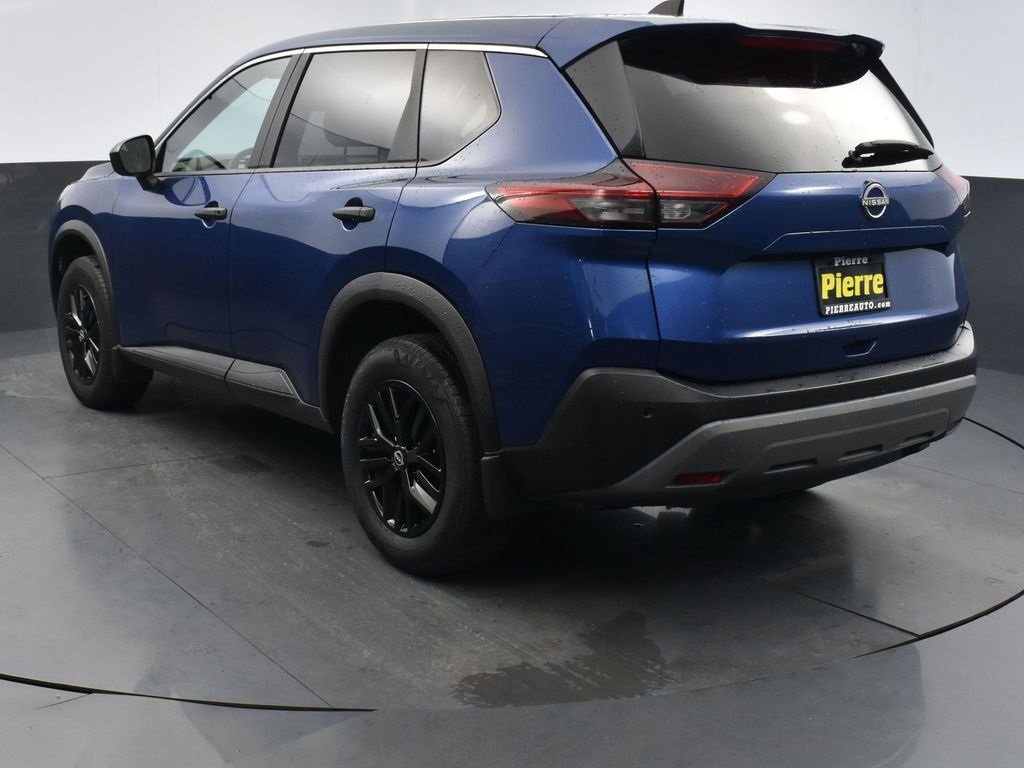 Used 2023 Nissan Rogue S image 12