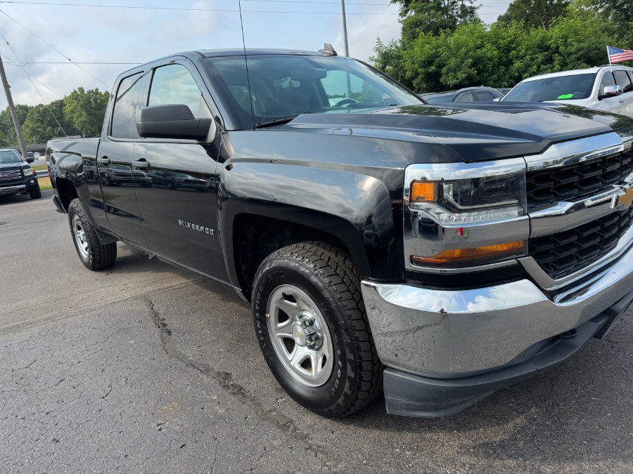 Used 2018 Chevrolet Silverado 1500 LS w/ Trailering Package AWD/4WD image 12