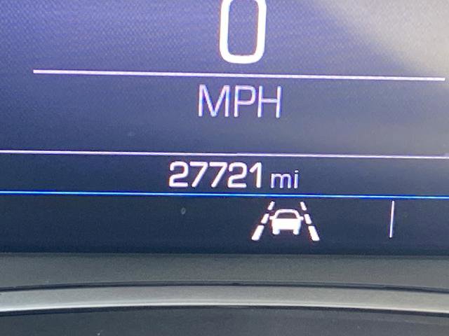 Used 2022 GMC Terrain SLE w/ Driver Convenience Package image 11