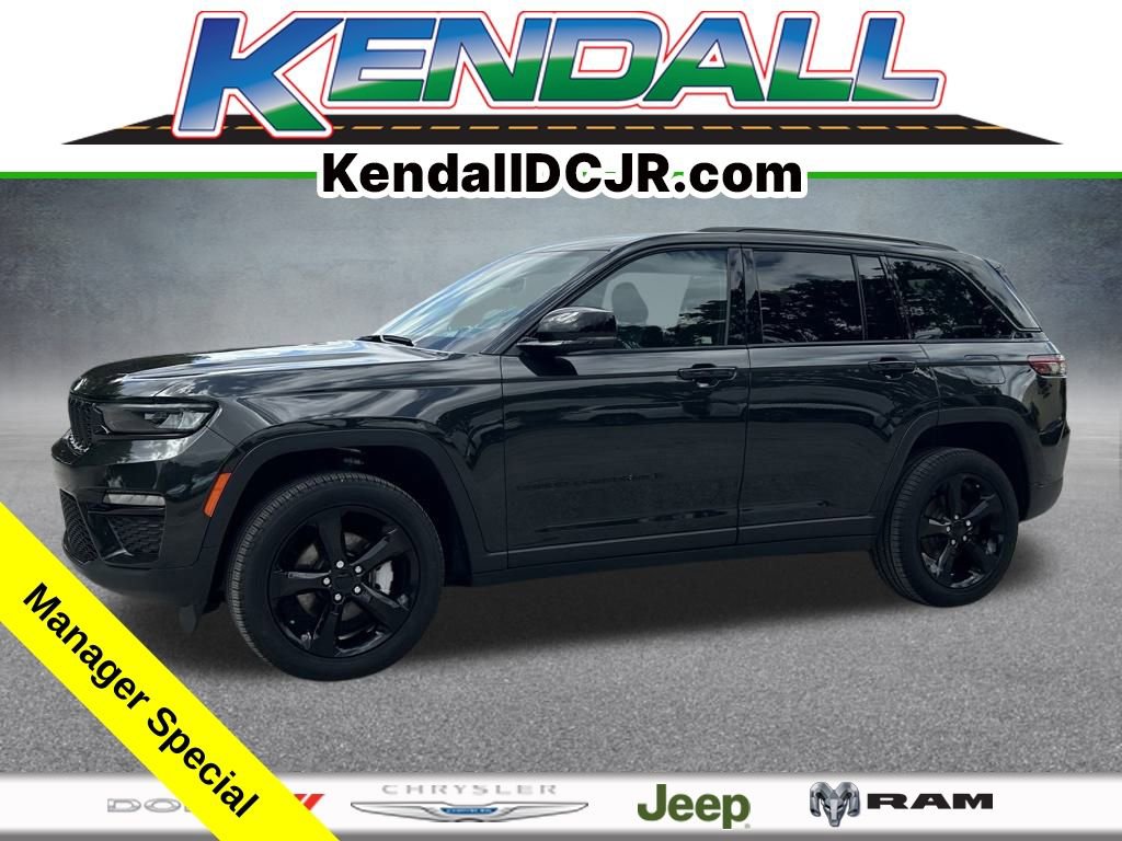 Used 2024 Jeep Grand Cherokee Limited w/ Black Appearance Package