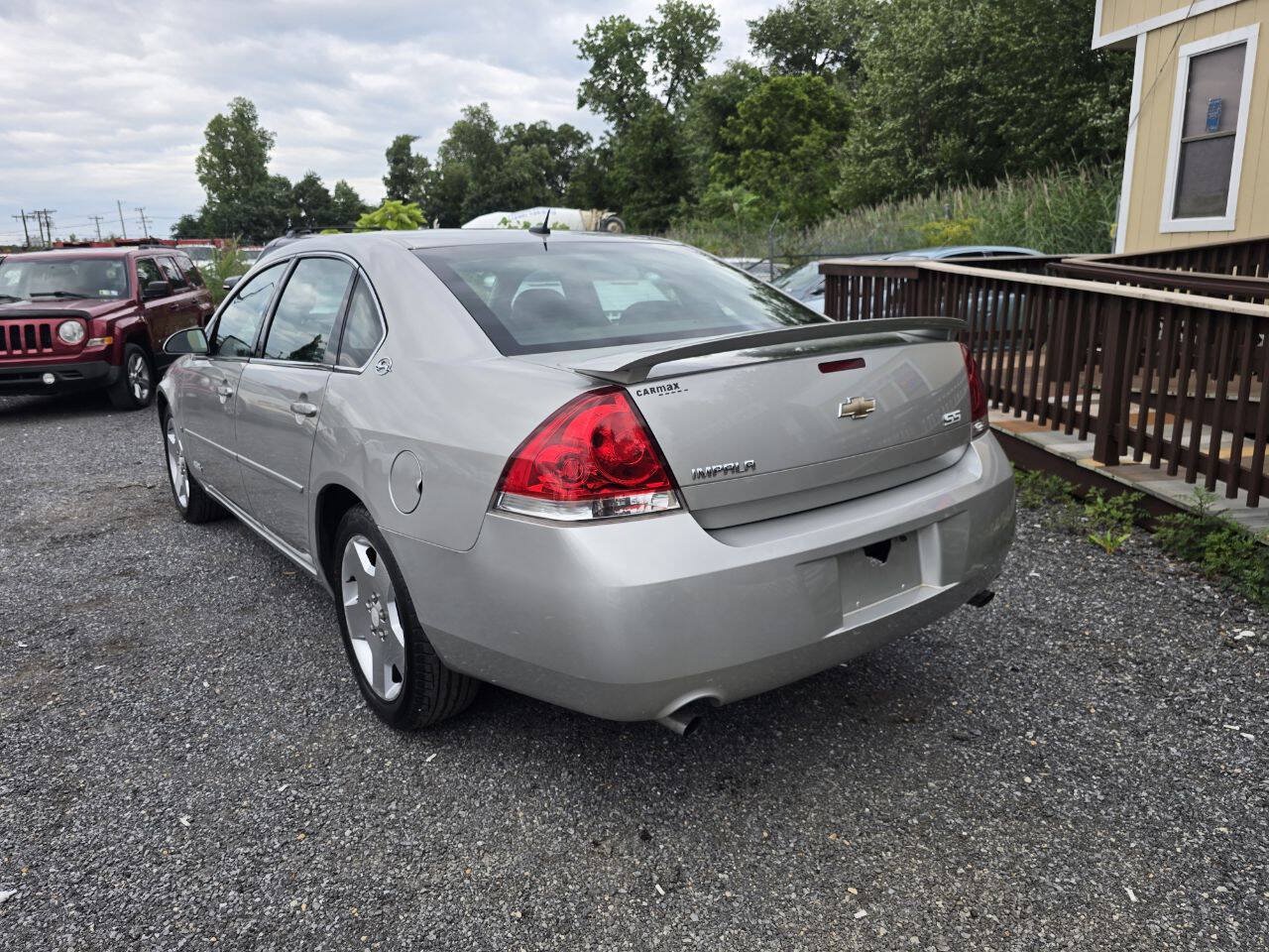 Used 2007 Chevrolet Impala SS w/ Convenience Package FWD image 14
