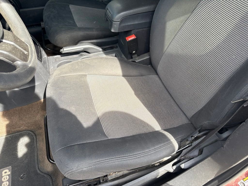Used 2014 Jeep Patriot Sport w/ Power Value Group FWD image 12