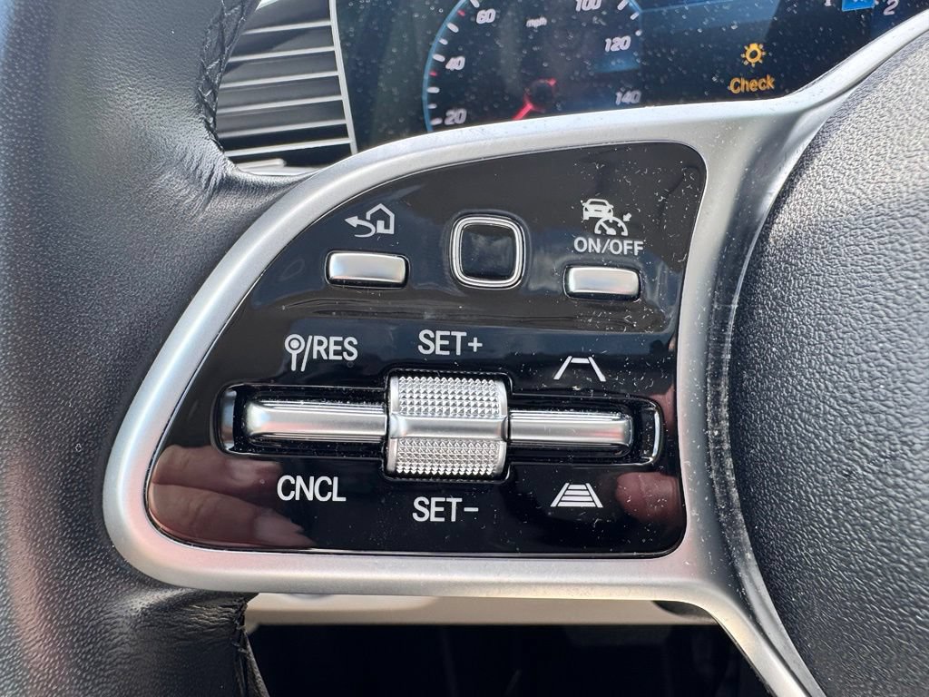 Used 2022 Mercedes-Benz GLE 350 4MATIC image 23