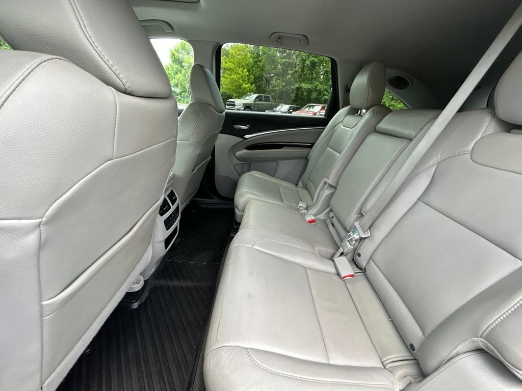 Used 2016 Acura MDX w/ Technology Package AWD/4WD image 34