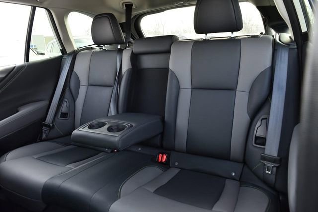 Used 2025 Subaru Outback Onyx Edition image 22
