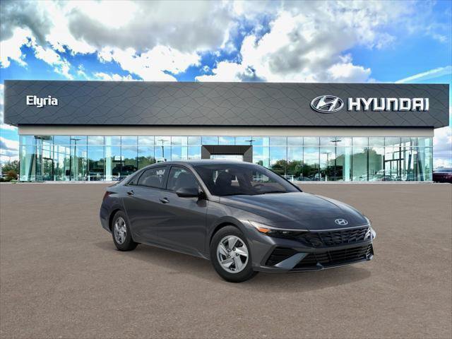 New 2026 Hyundai Elantra SE FWD image 2