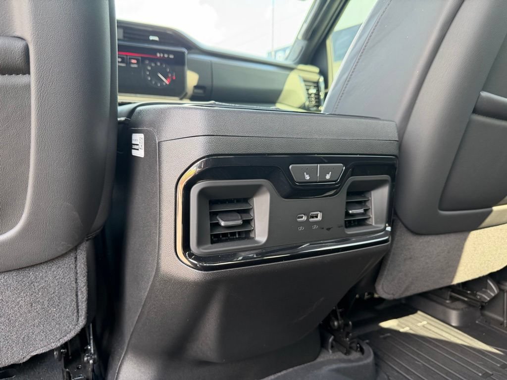 Used 2026 GMC Sierra 2500 AT4X AWD/4WD image 15