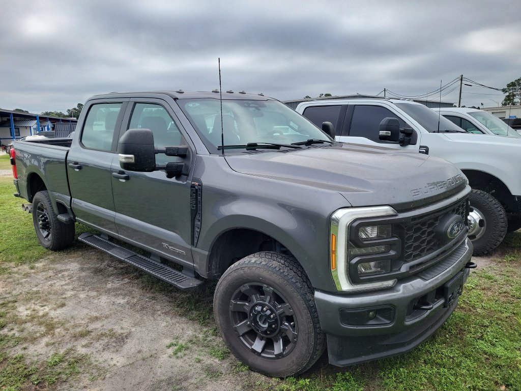 Used 2023 Ford F350 XL w/ STX Appearance Package AWD/4WD image 1