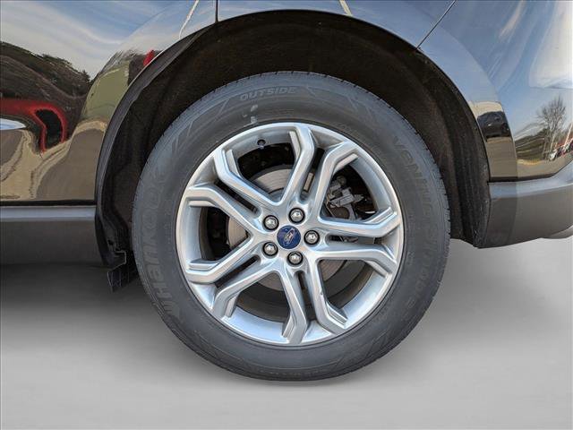 Used 2018 Ford Edge Titanium w/ Equipment Group 301A image 13