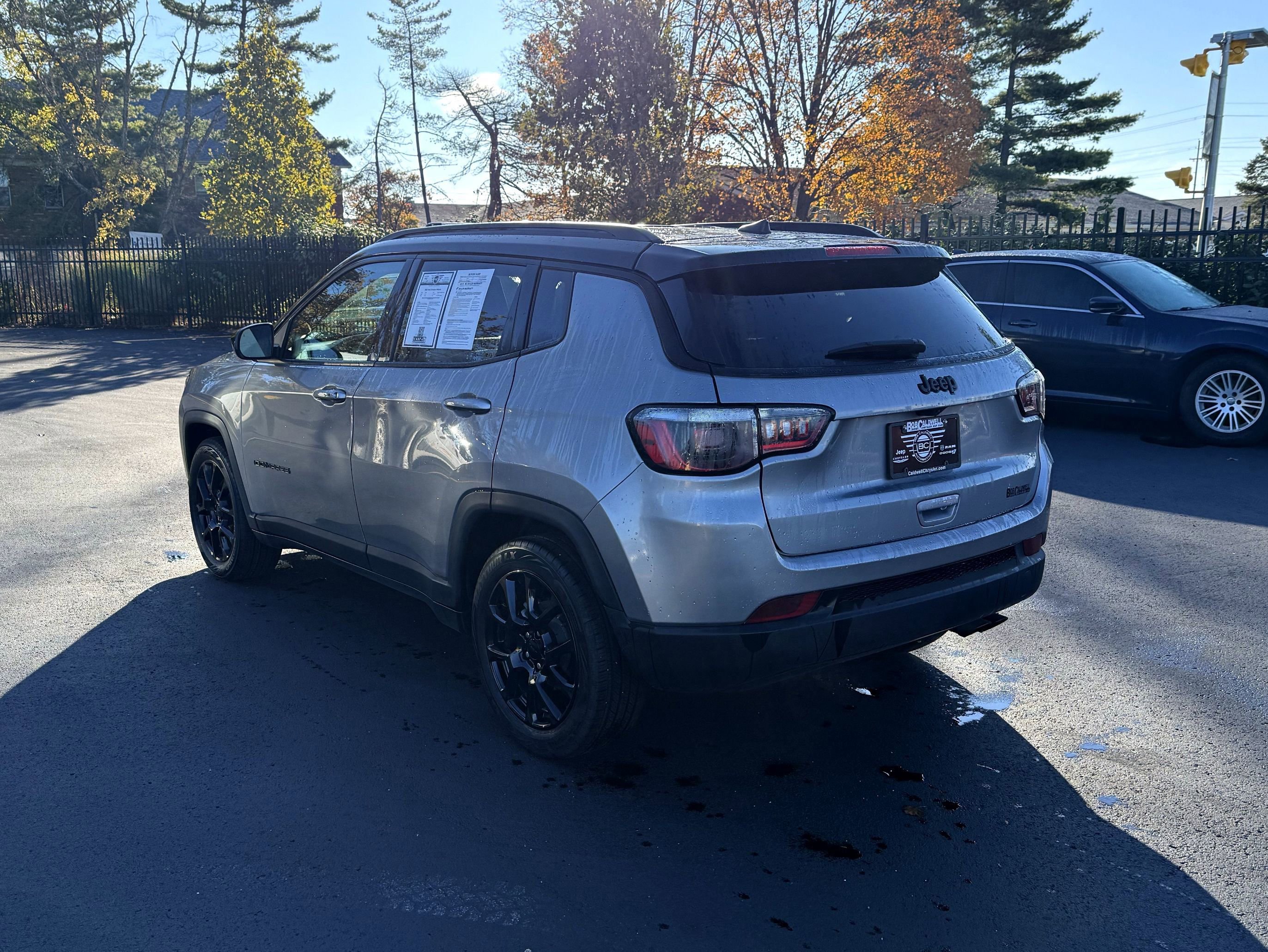 Used 2022 Jeep Compass Altitude image 6